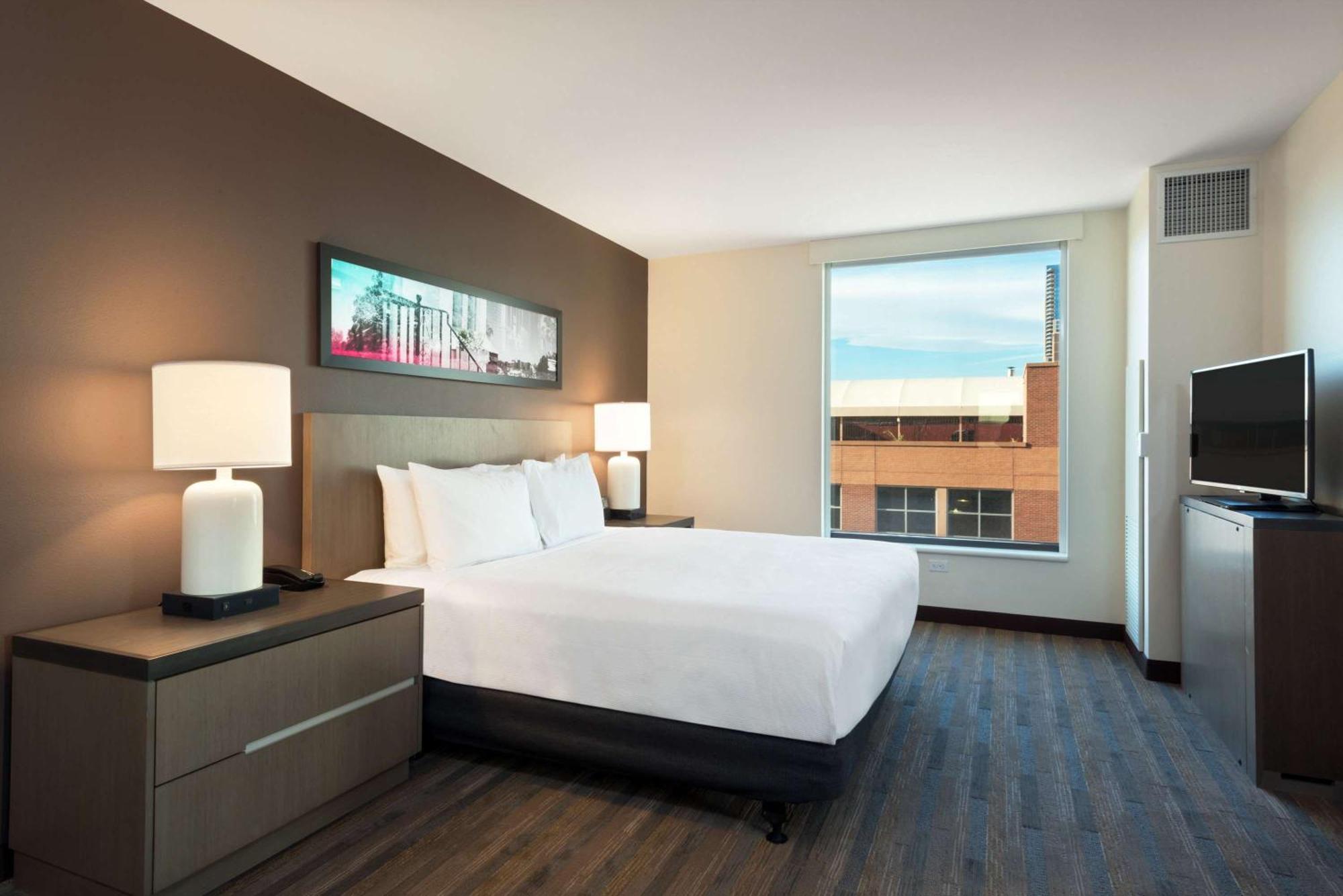 Hyatt House Denver/Downtown Exterior photo