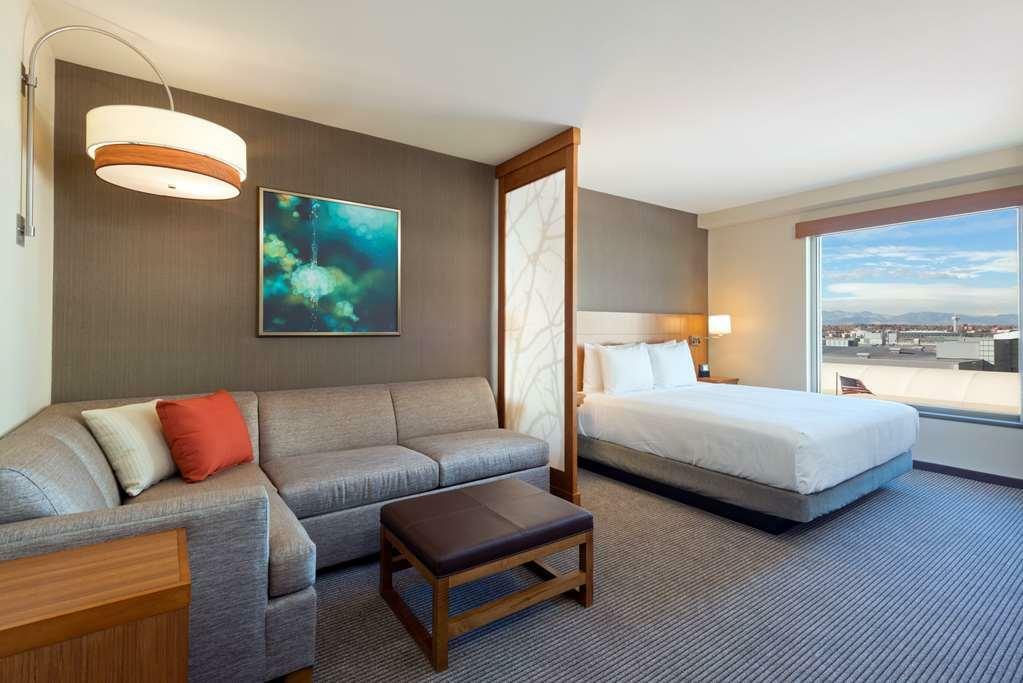 Hyatt House Denver/Downtown Exterior photo